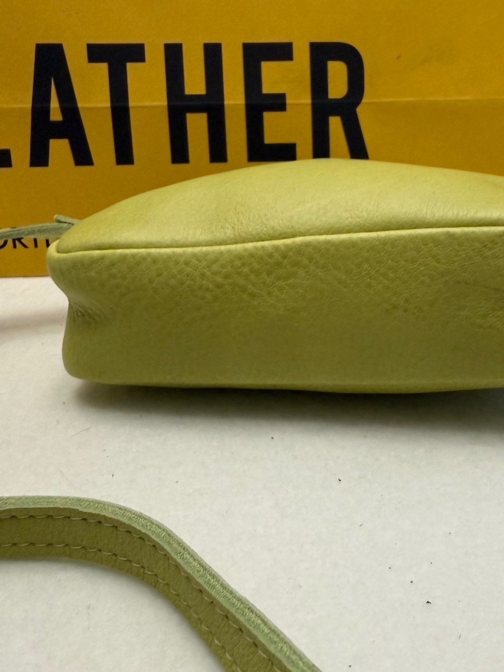 Portland Leather Goods PLG Small Camera Bag in Sugar Snap - Picture 5 of 13